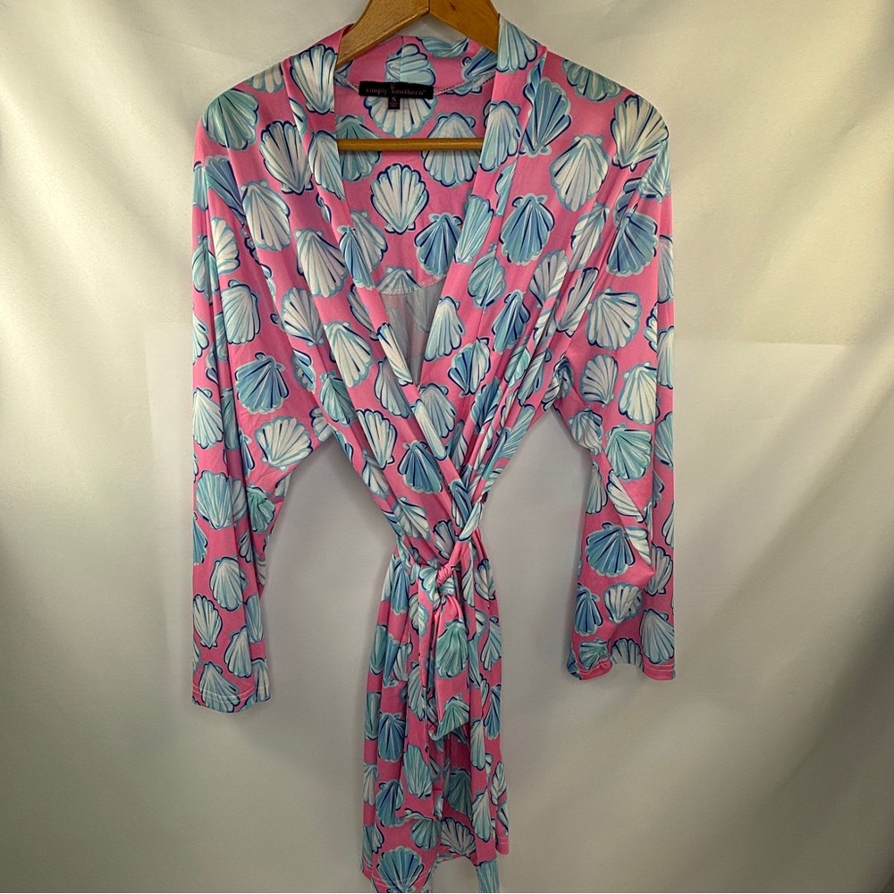 Simply Southern Silky Soft Robe Seashells Shells Women's Small Pink Blue
